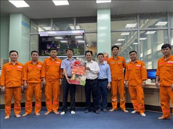 Lãnh đạo EVNGENCO2 thăm và chúc Tết CBNLĐ Công ty  Cổ phần Thủy điện Sông Ba Hạ